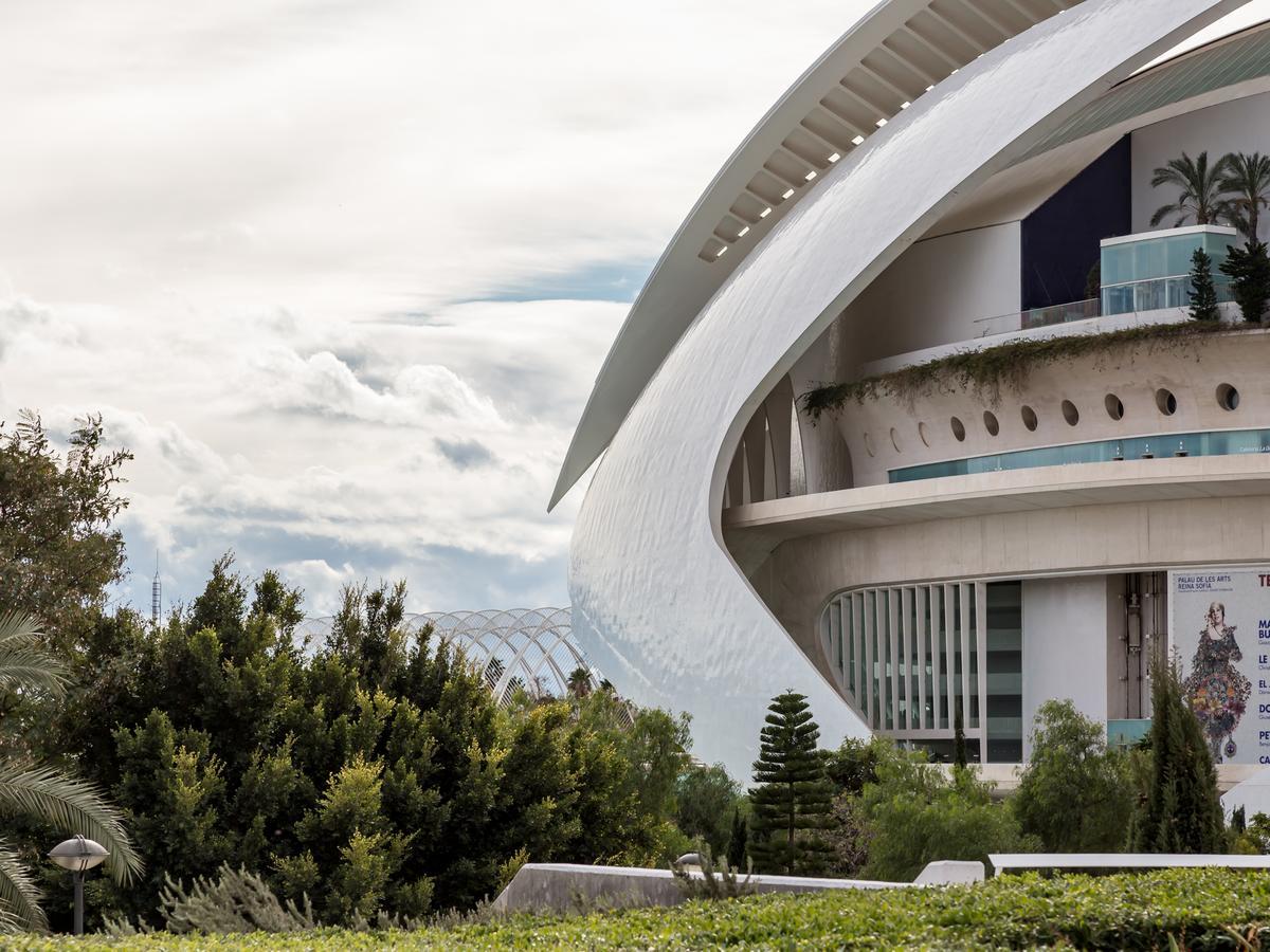 Travel Habitat - Ciudad De Las Ciencias Valencia Luaran gambar